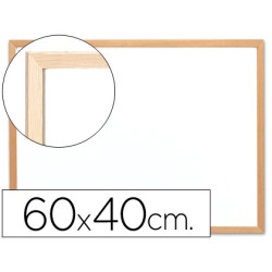 Pizarra blanca con marco de madera de 40 x 60 cm.